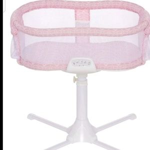 Halo Swivel Bassinet